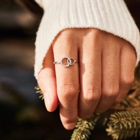 Celine | Infinite Connection Ring