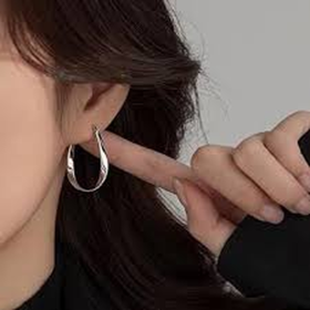 earring_silver_2560x2560