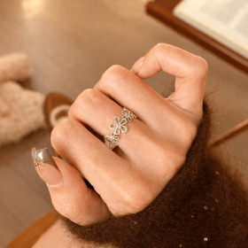 Amora | Gem Ring (White Gold Color)